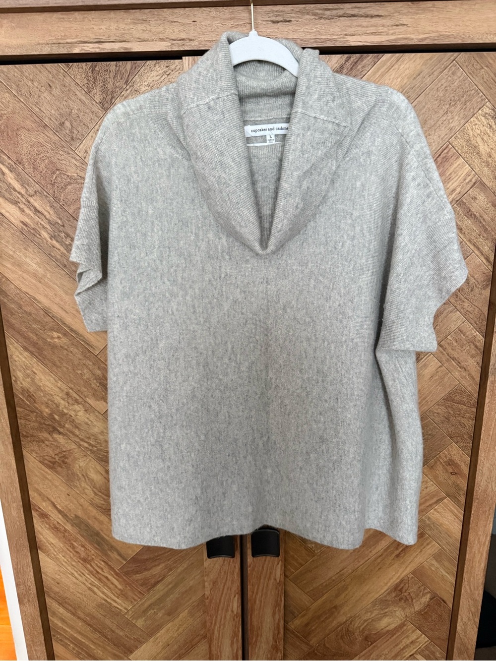 cupcakes & cashmere Heather Gray Cowl Neck Short-Sleeve Sweater